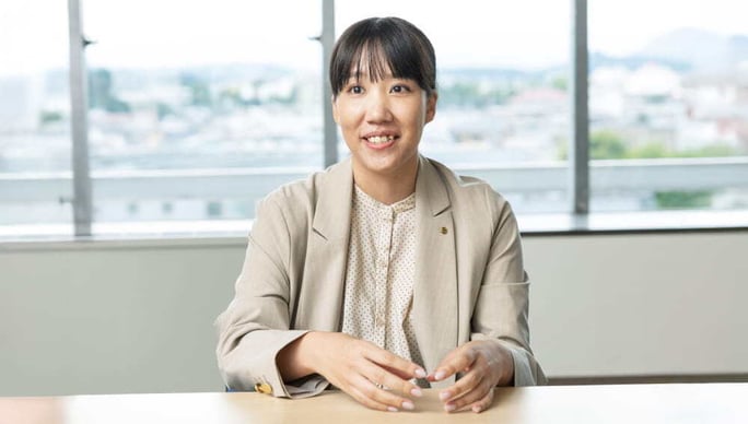 ダイレクト営業部 部長代理 渡辺 菜月様の写真