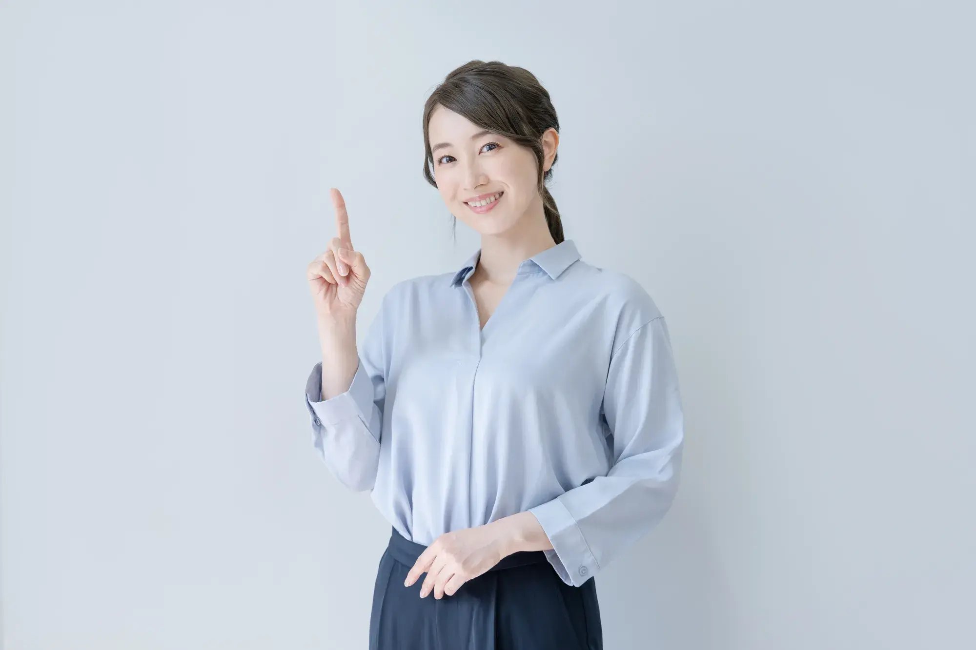 pixta_83380239_M