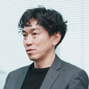 デジタル・マーケティング部 副部長 西本 和幸様の写真