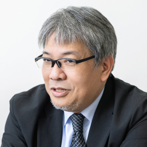 マーケティング本部 業務支援担当 主幹 近藤 龍介様 写真