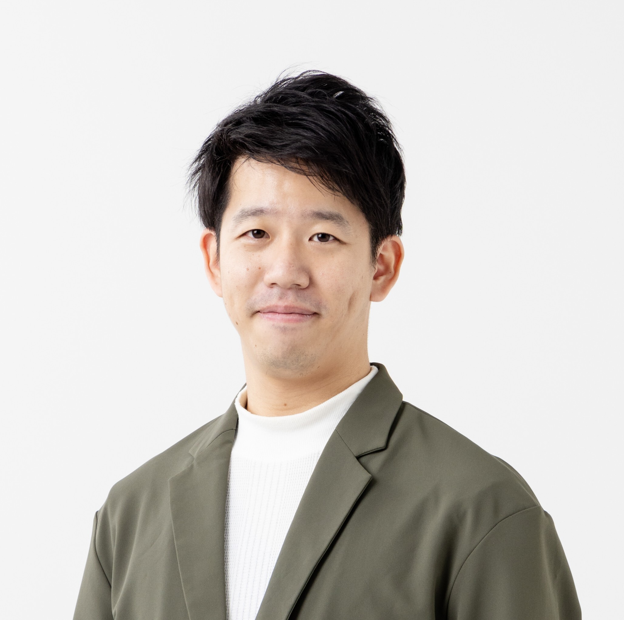 株式会社Helpfeel　マーケティング部
AI・DX推進ナビゲーター　塩見 拓馬